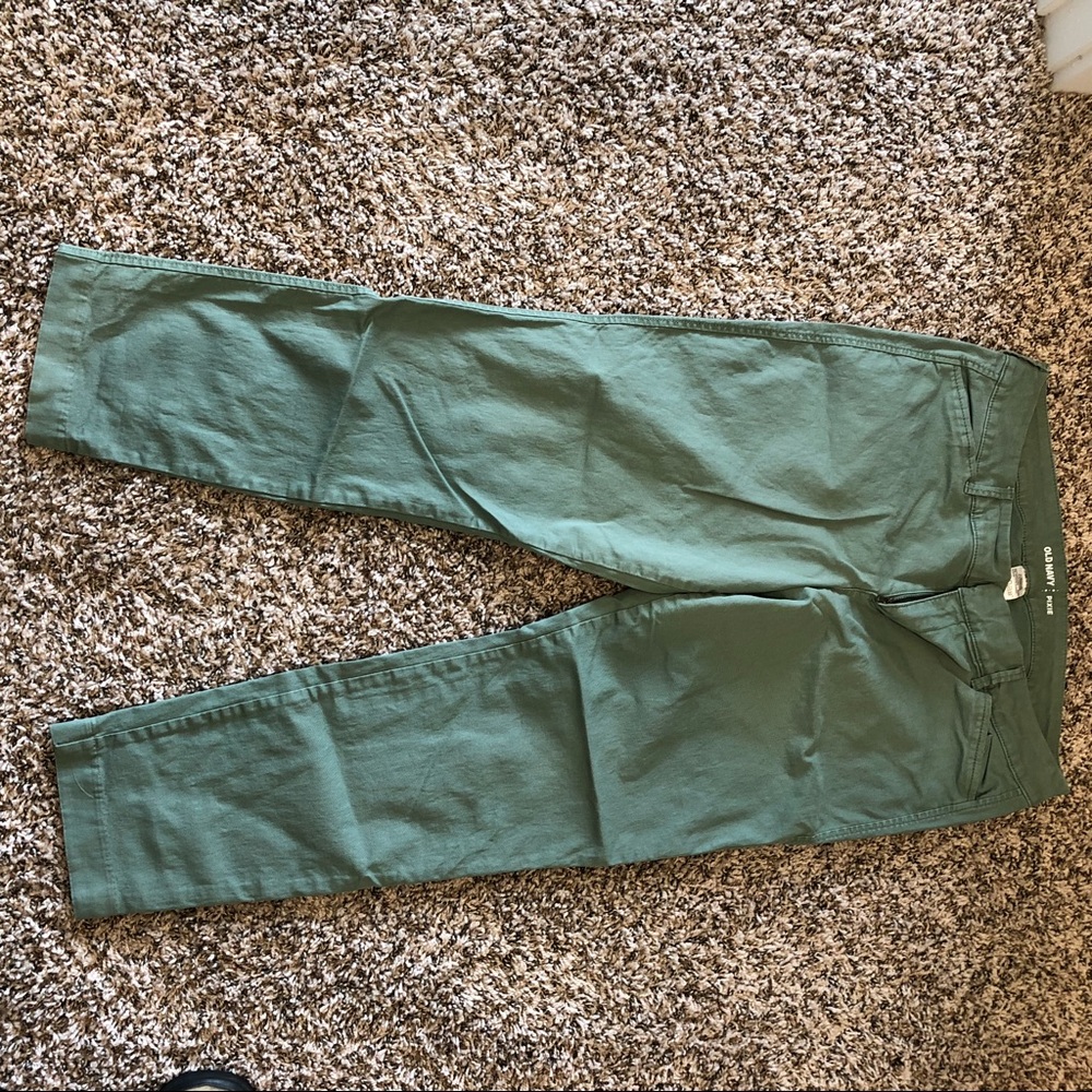Old navy pixie chinos sz L